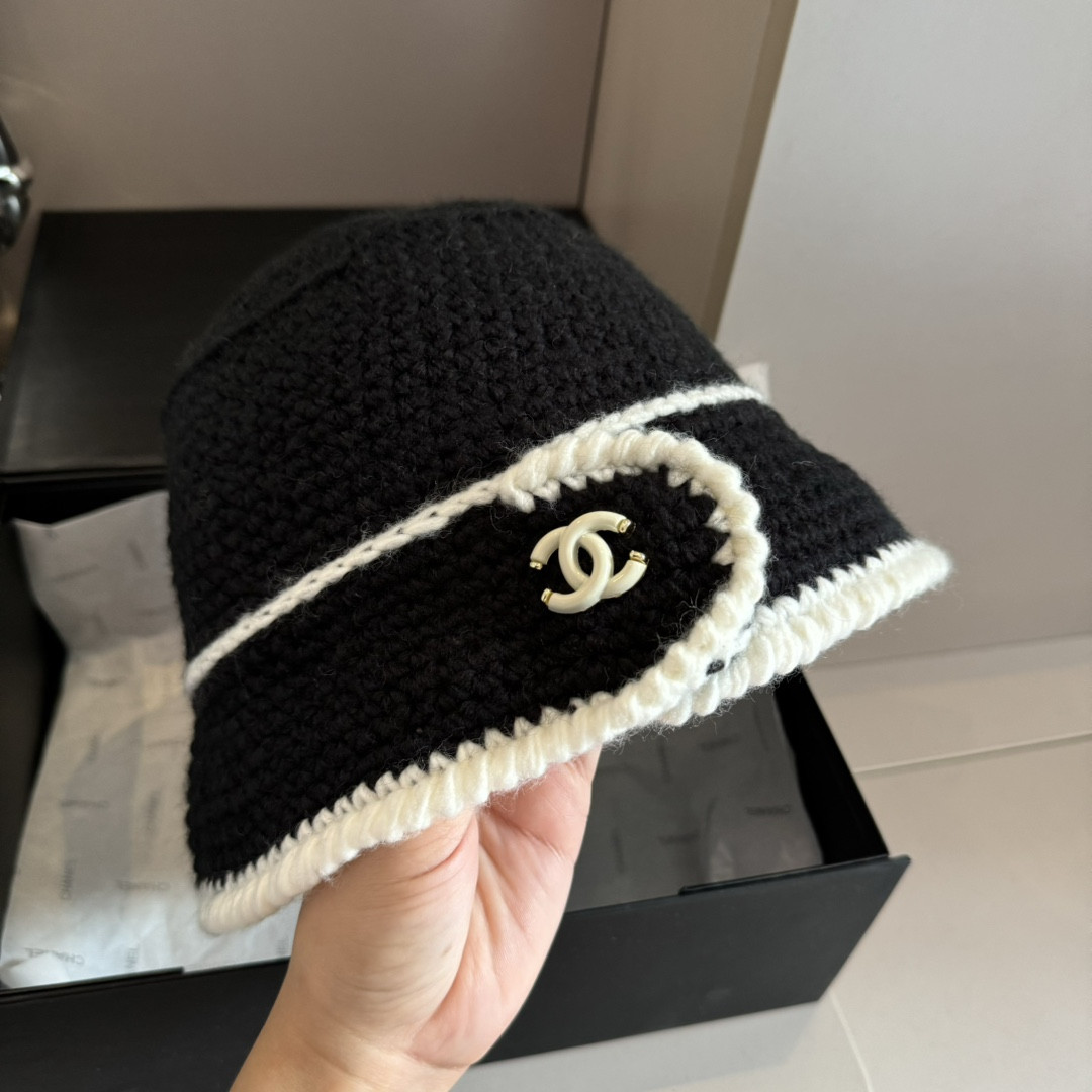C Hat