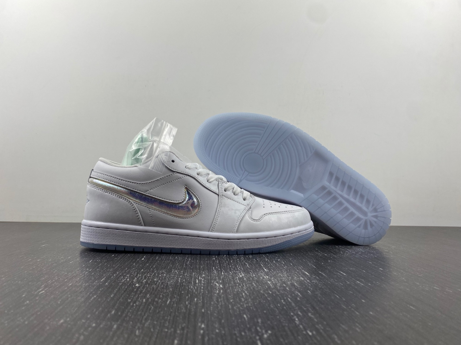air jordan 1 low gs glitter swh fq9112-100