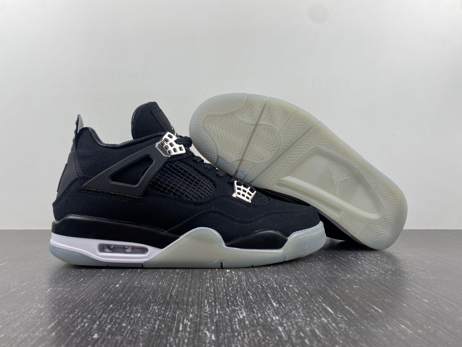eminem x Ca*ha*t x air jordan 4 retro ''black ch*0me'' 582314-879