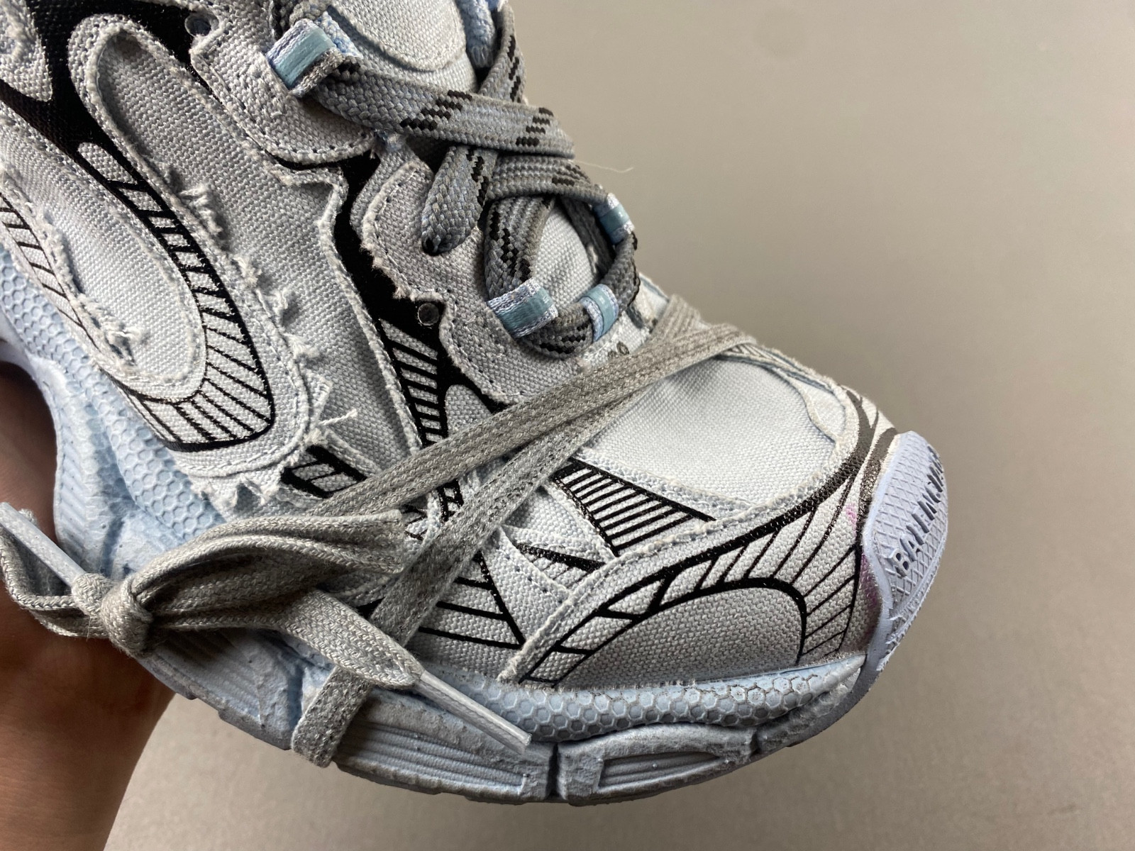 bc 3xl sneaker