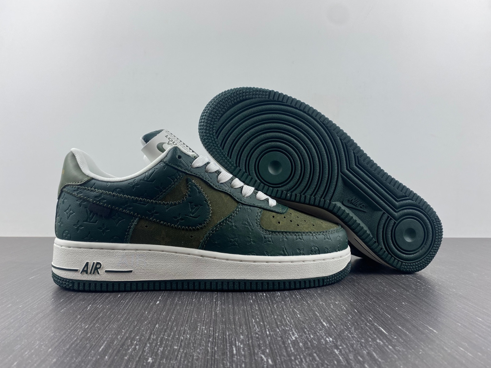 lvt x nike air force1