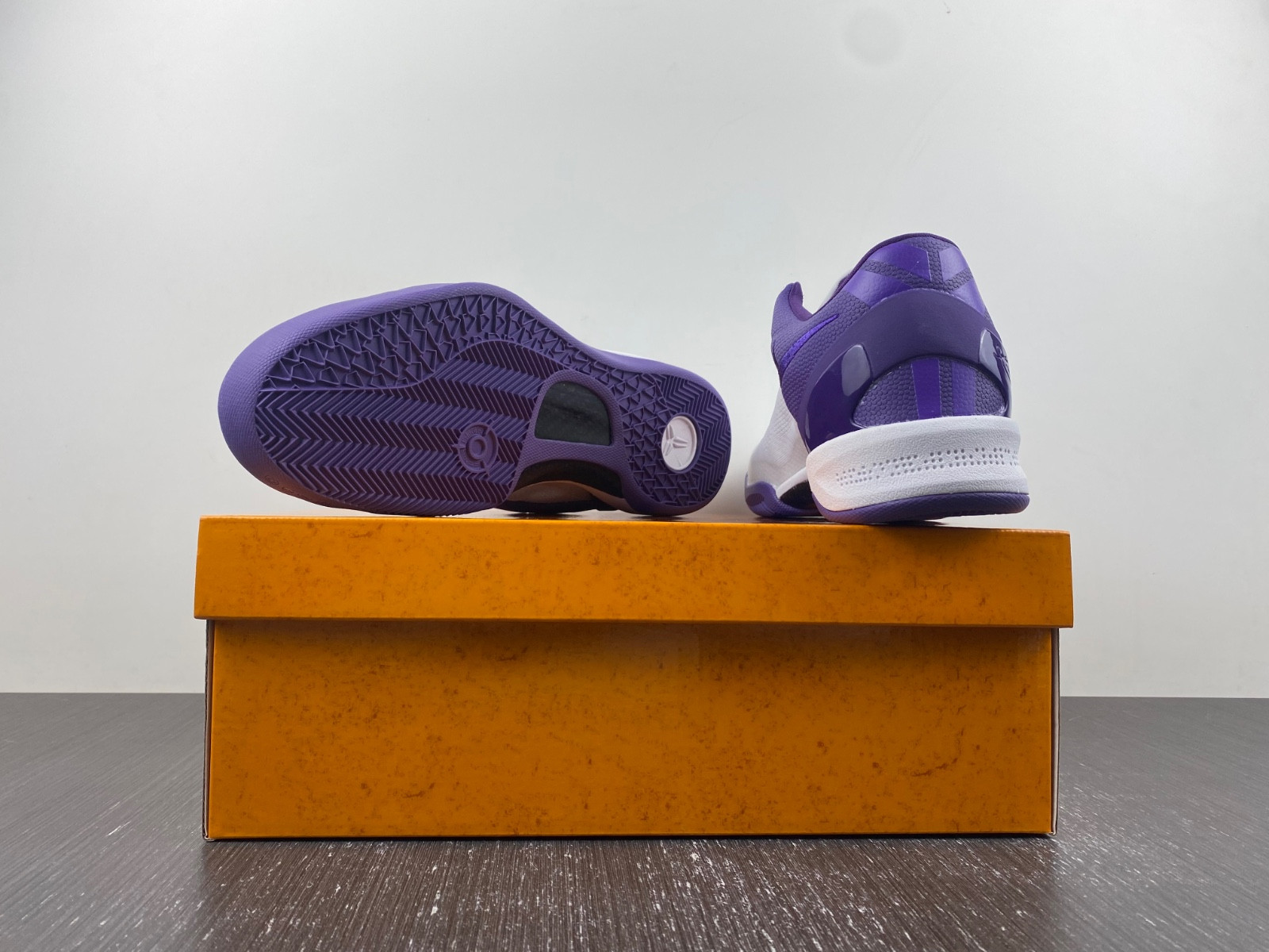 nike kobe 8 protro "court purple" fq3549-100