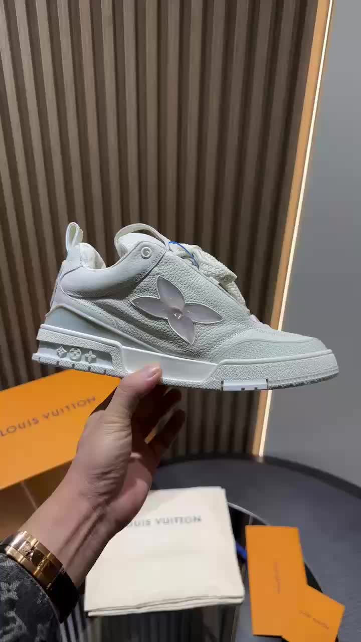 LVT SNEAKERS