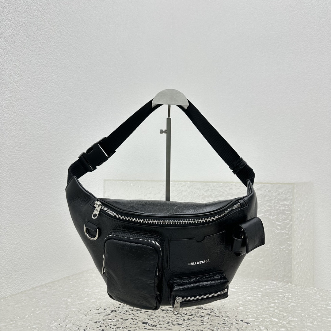 Ba1en*iaga purse