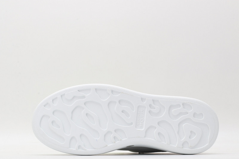 alexer mceen sneakers