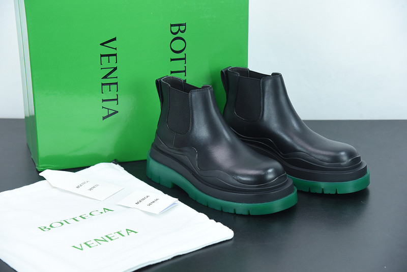 Bo*te*ga ve*ne*ta sneaker