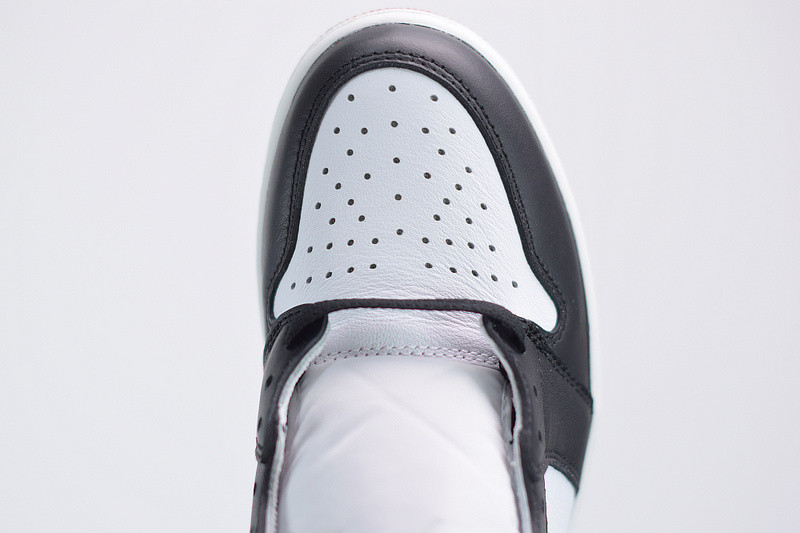 air jordan 1 retro high og "black toe 2016 release" 555088-125