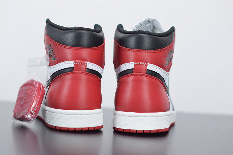 air jordan 1 retro high og "black toe 2016 release" 555088-125