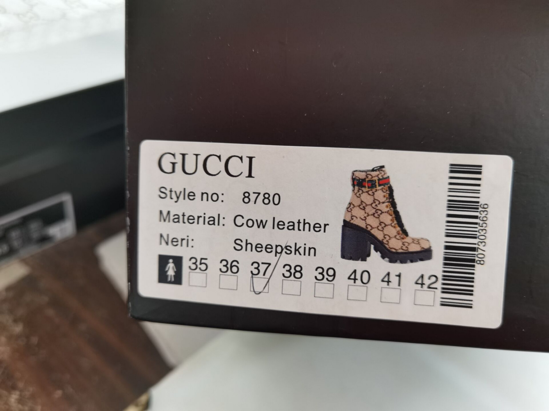 g*u*i boots
