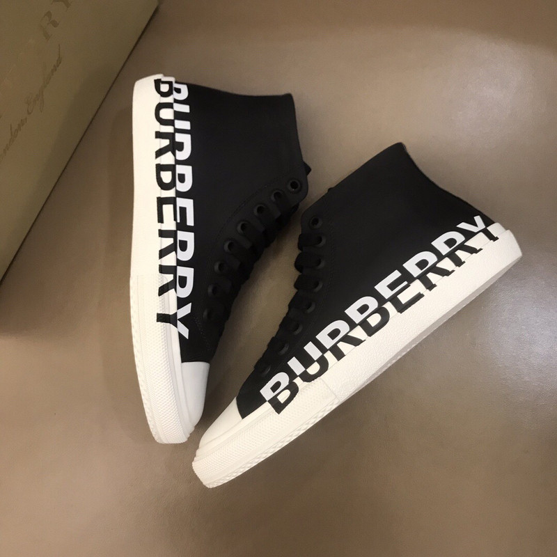 B**rry sneaker