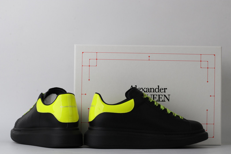alexer mceen sneakers