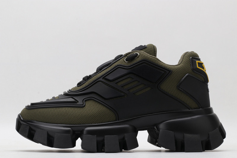 pr sneaker