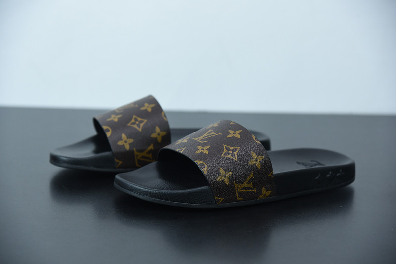 lvt sandals