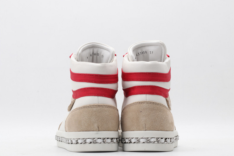 Ch*el sneaker