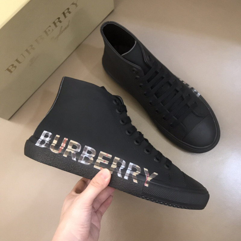 B**rry sneaker