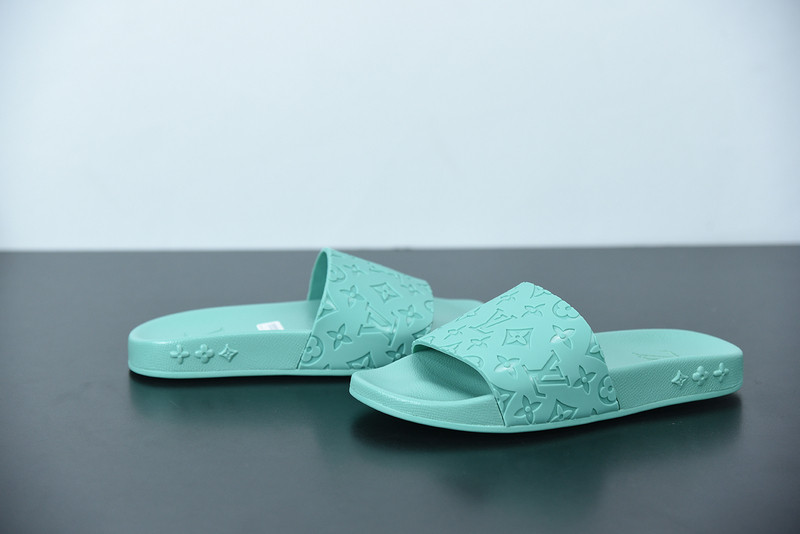 lvt sandals