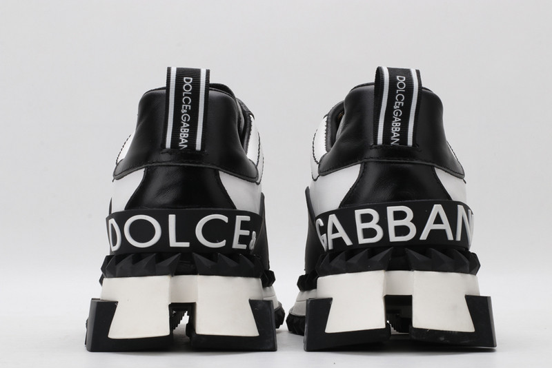 dg sneaker