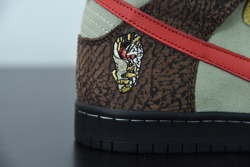 color skates x nike sb dunk high kebab and destroy cz2205-700