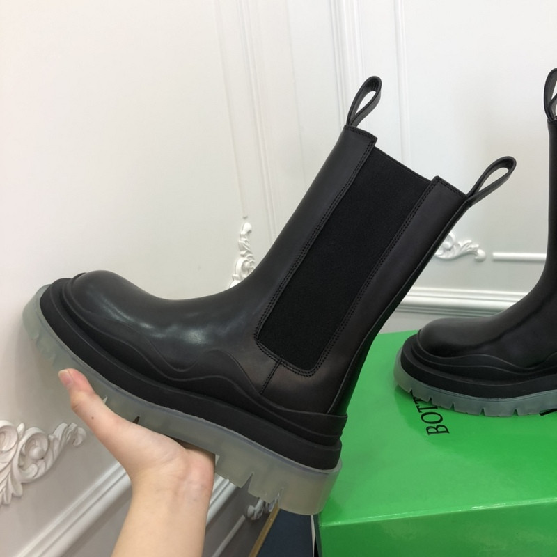 Bo*te*ga ve*ne*ta sneaker