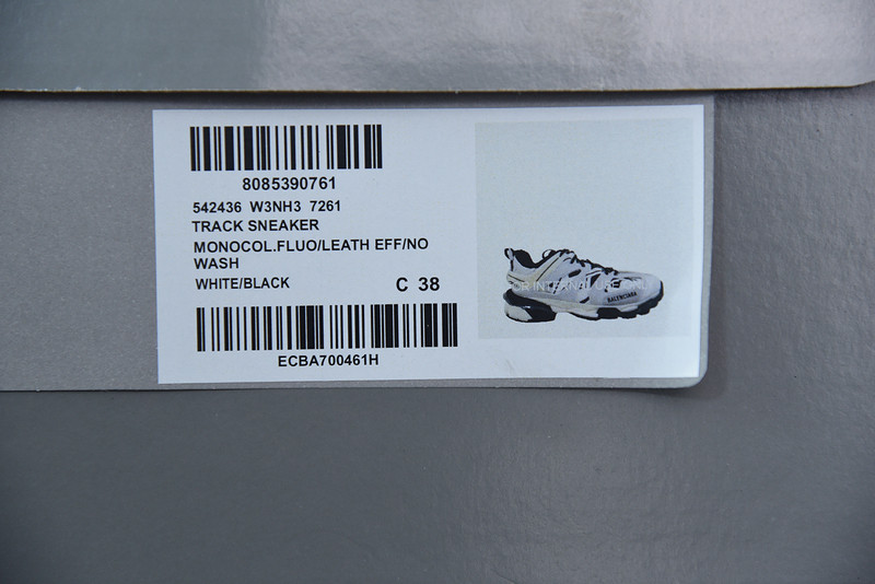 bc track sneaker