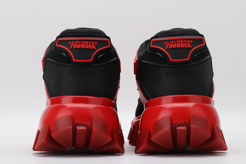 pr sneaker