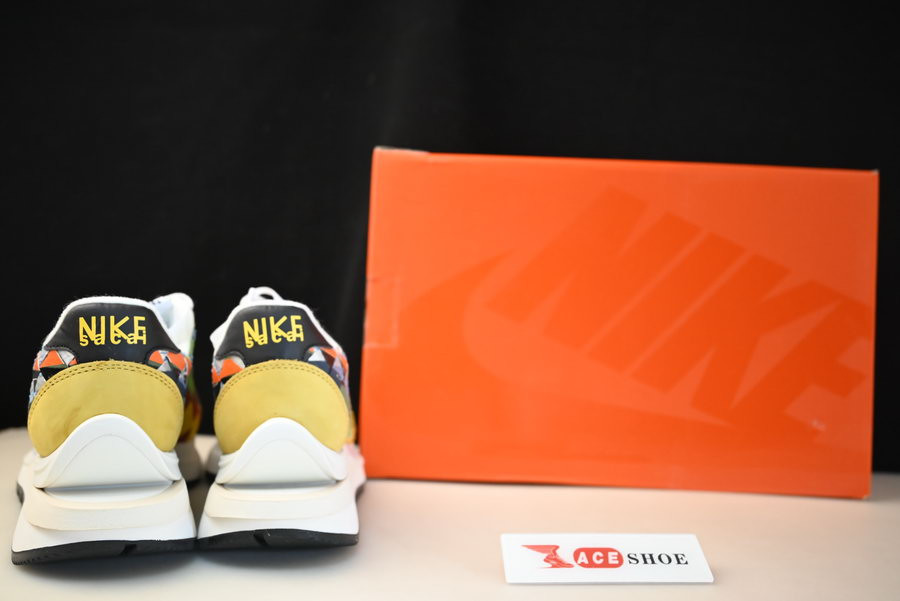 sacai x nike ldvaporwaffle mix low “green gusto” dr5209-300