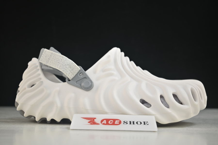 Cr*0*s pollex clog by salehe bembury spackle almost white