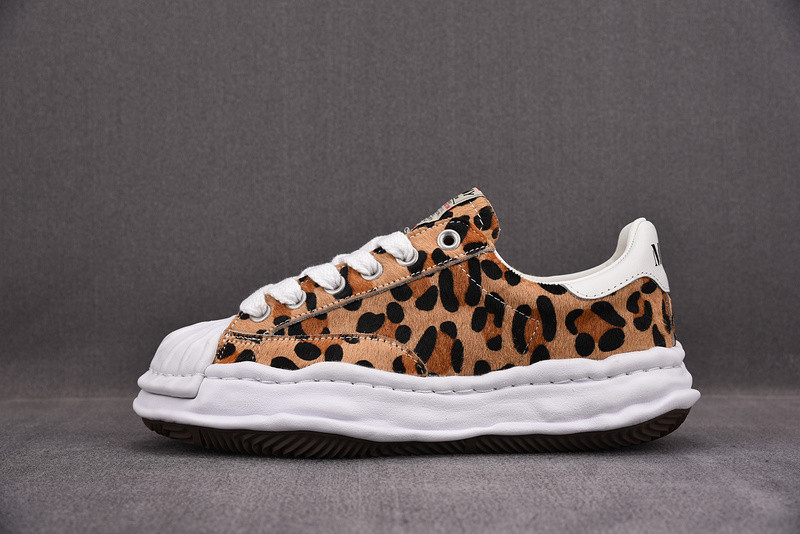 Ma*s*n mihara yasuhiro sneaker