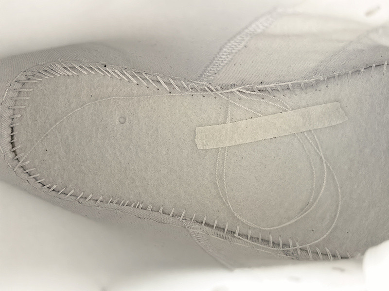 Air Jordan 1 Mid SE Metallic Silver FN5031-100