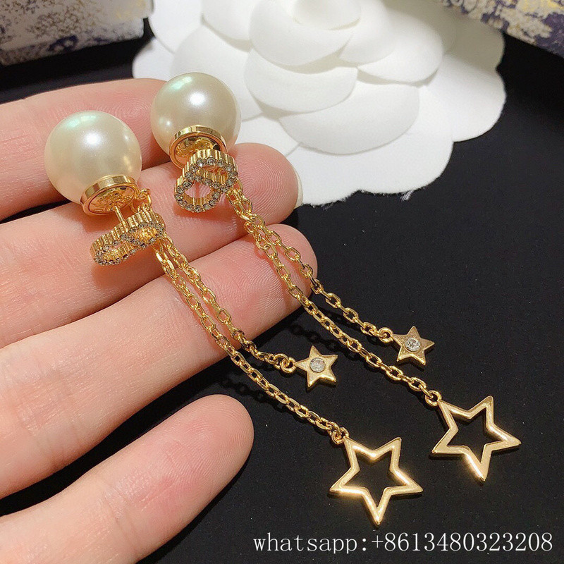 d10r earring