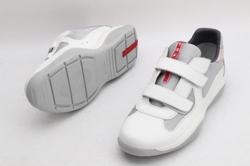 pr sneaker