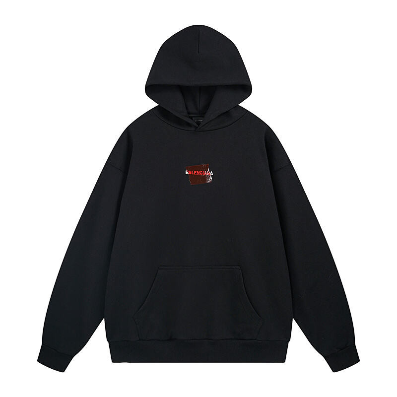 Ba1en*iaga clothes