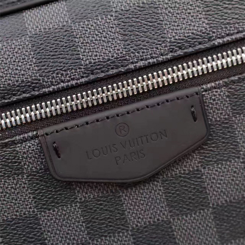 LVT PURSE
