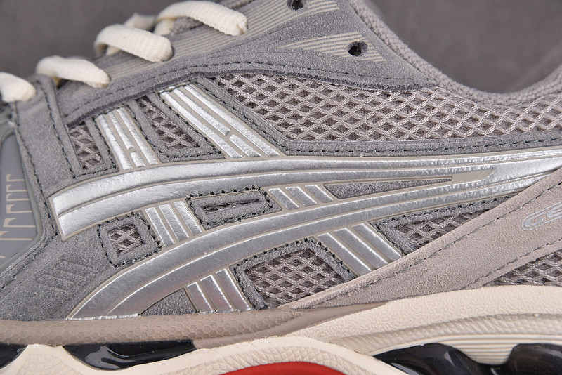 As*ic*s gel kayano 14 