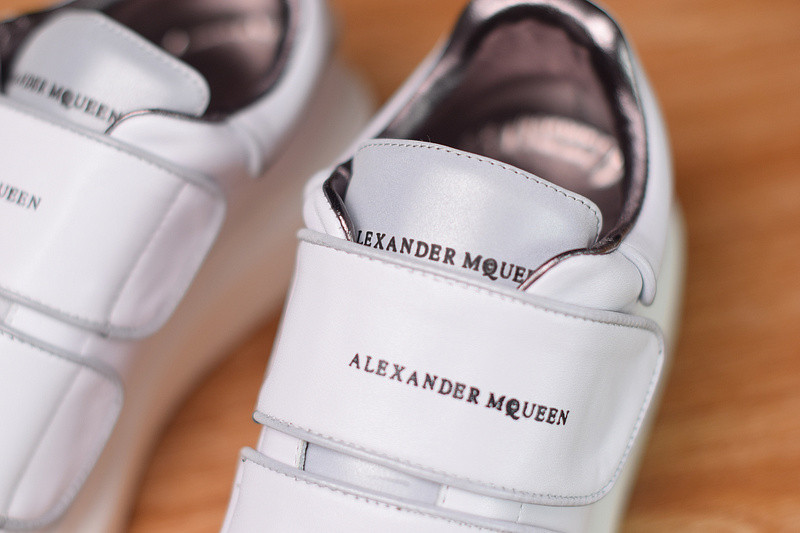 alexer mceen sneakers