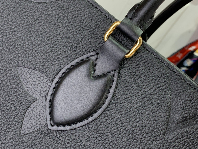 LVT PURSE