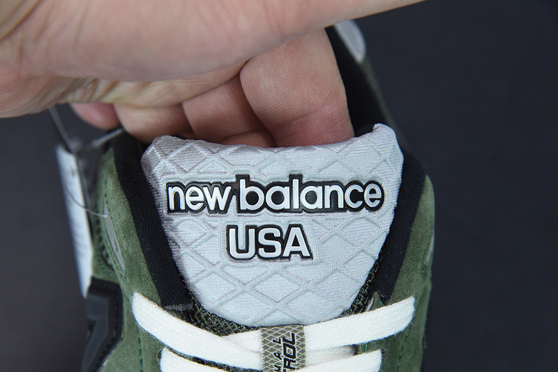 new balance sneaker