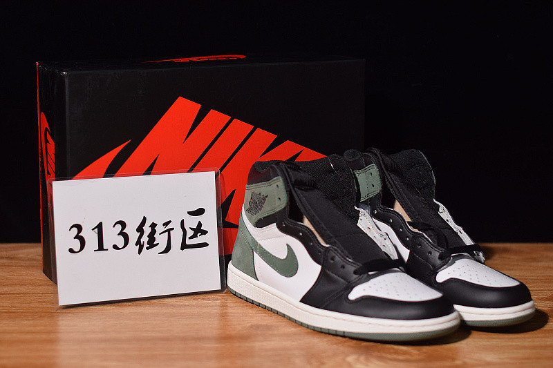 air jordan 1 retro high og "clay green" 555088-135