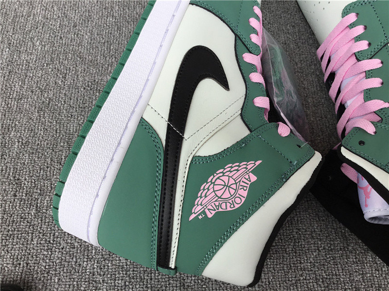 wmns air jordan 1 mid se 