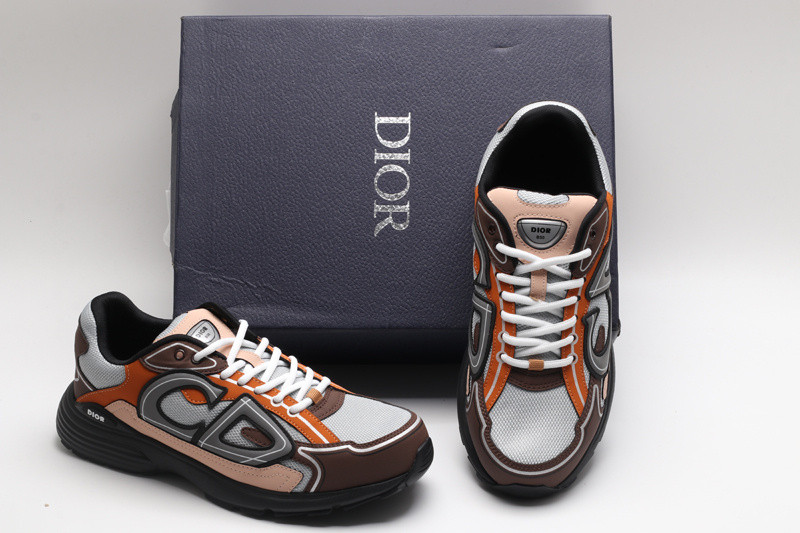 dio* sneaker