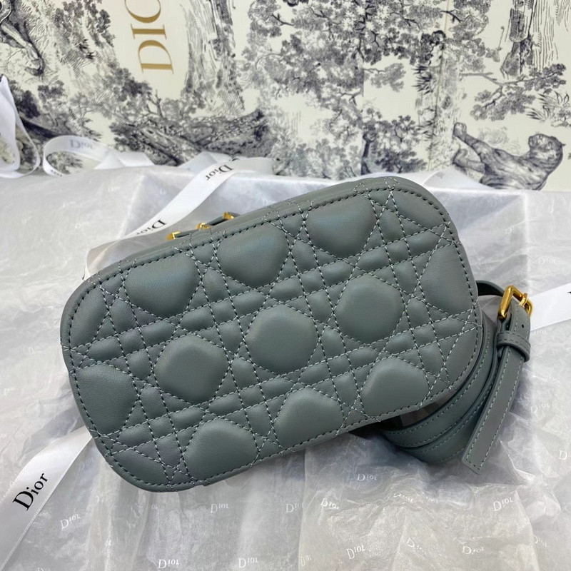 D10r bag