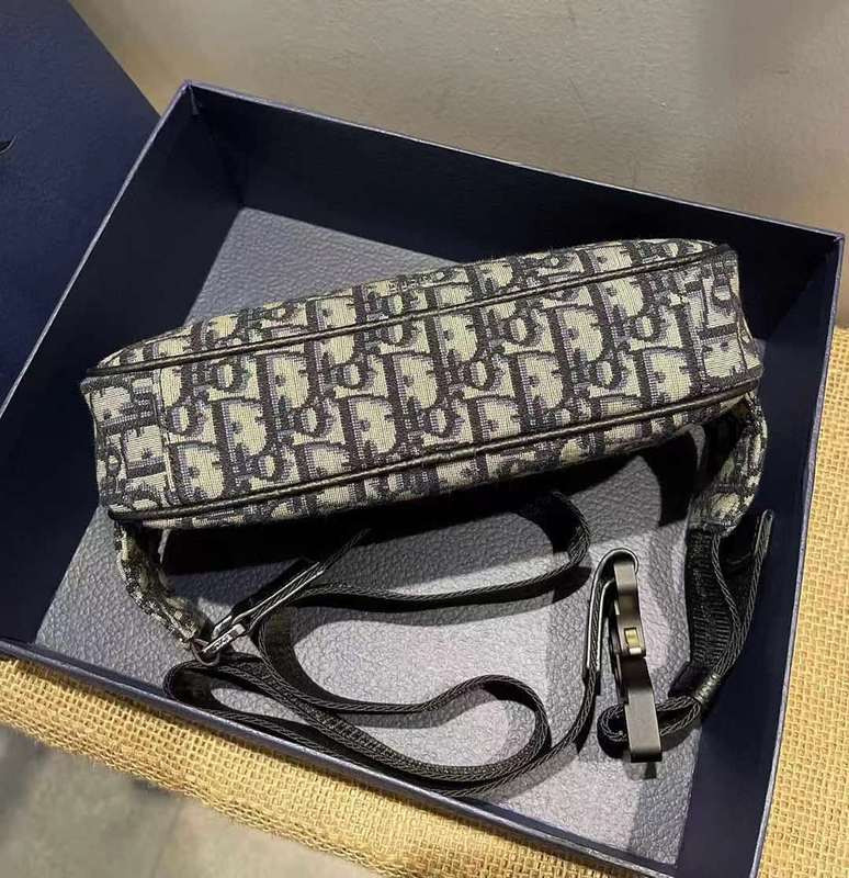 D10r bag
