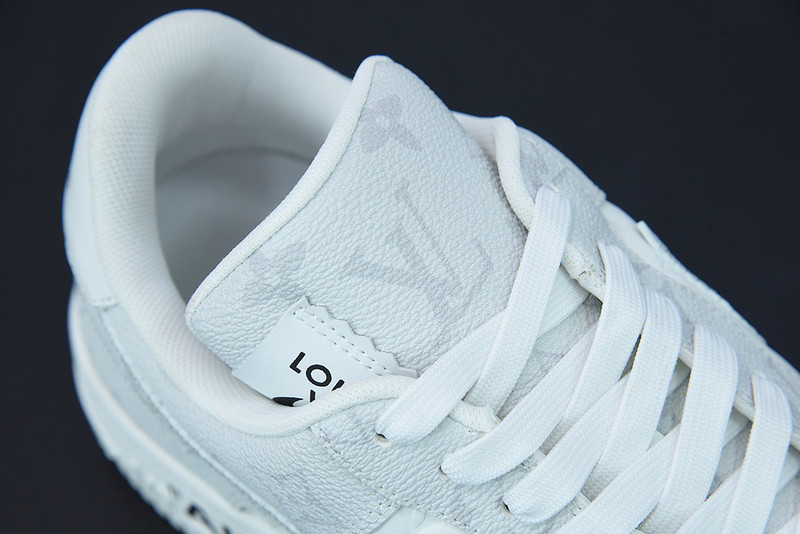 lvt x nike air force1