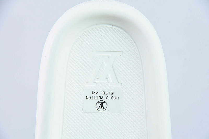 lvt sandals
