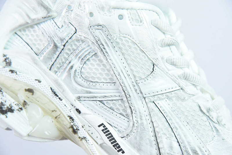 Ba*len*cia*ga runner sneaker