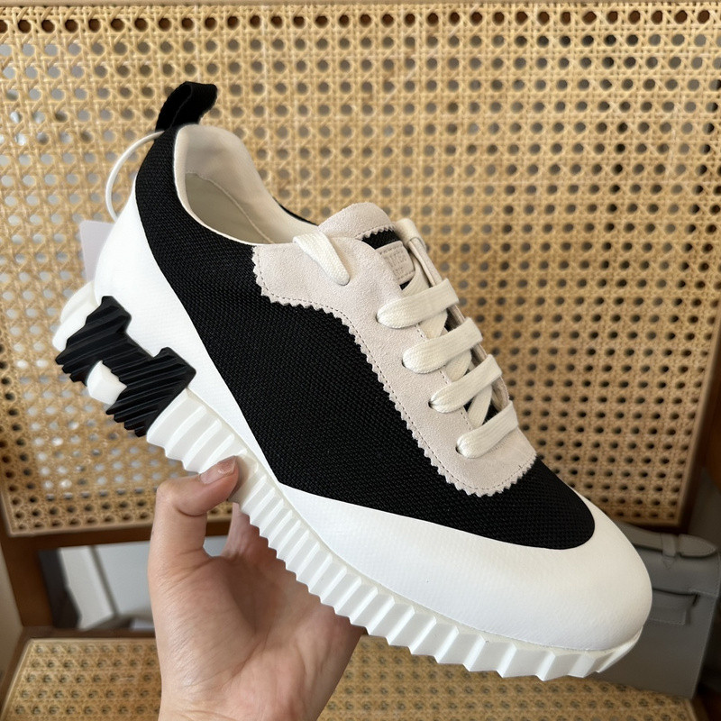 H**mes sneaker