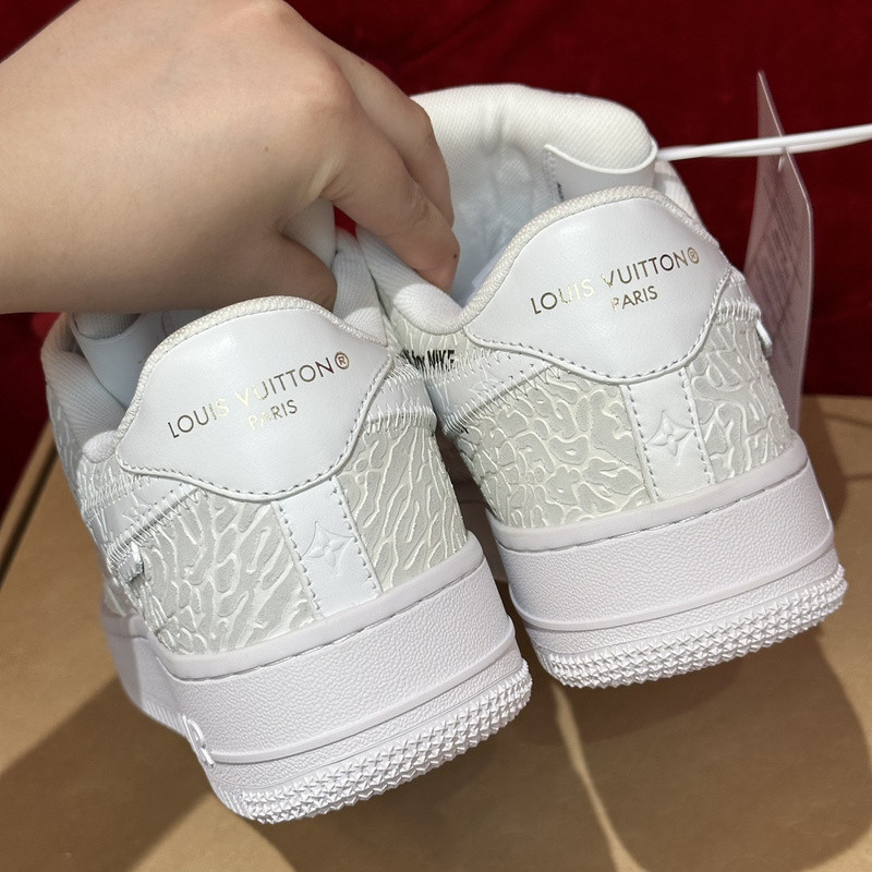 lvt x nike air force1
