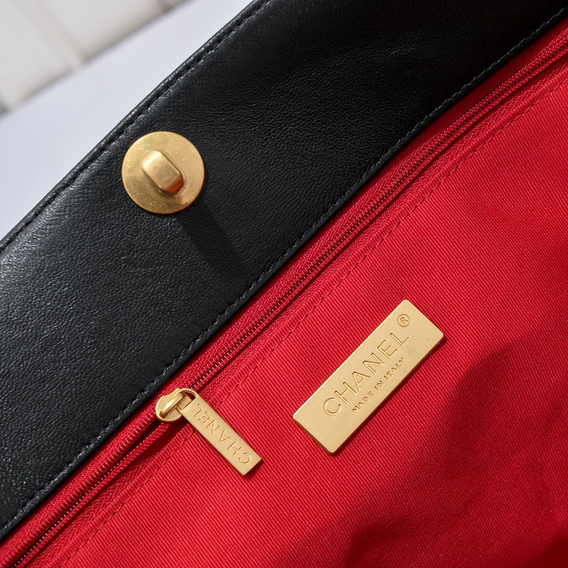 Ch**el purse