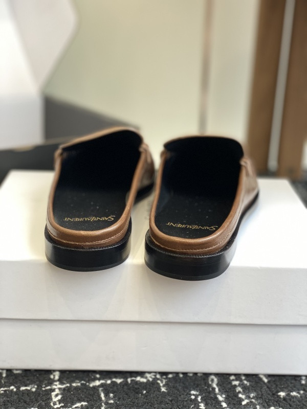 Sa1nt Lau*nt sneaker