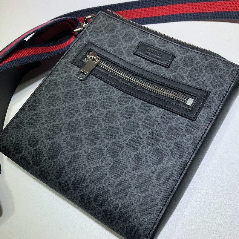G*u*i shoulder bag
